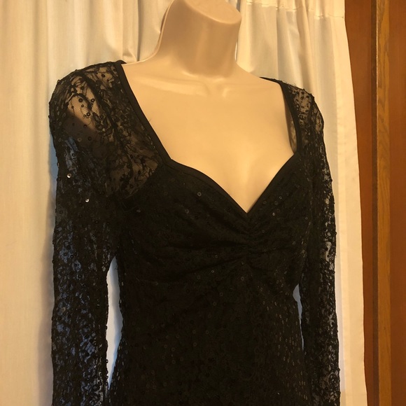 VS Long sleeve sequin and lace black dress - Picture 2 of 4